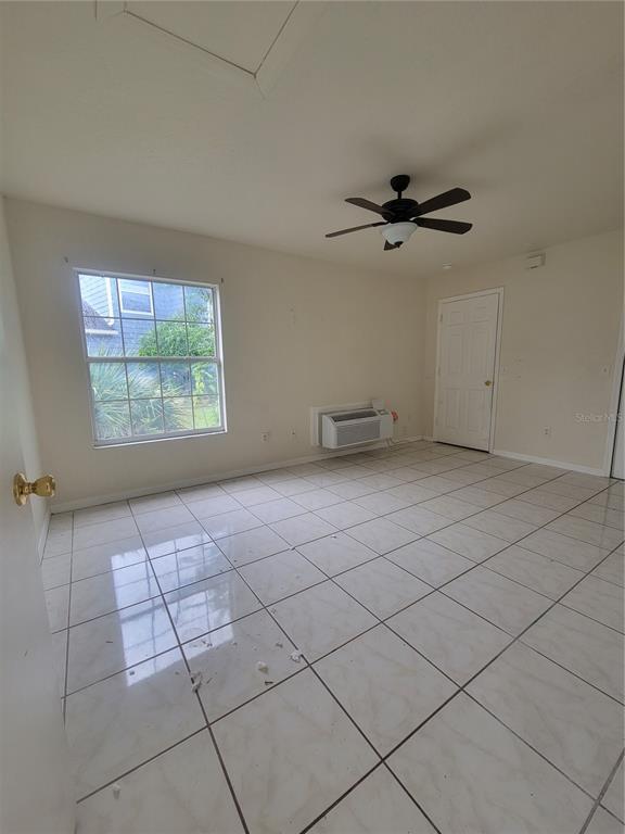 Photo - 445 Caribbean Dr