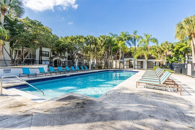 Photo - 650 S Park Rd Unit 13-5