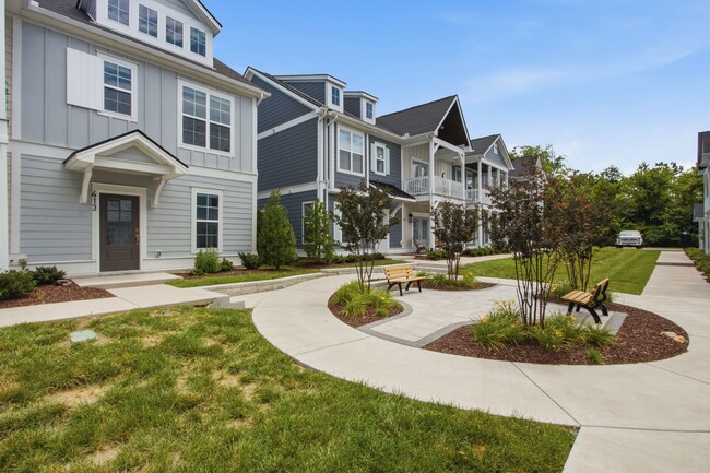 Building Photo - 413 Drakes Wy