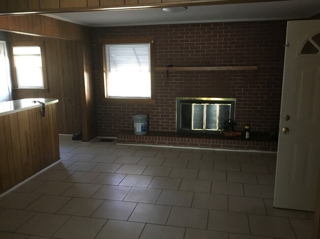Photo - 1210 Margaret Ave