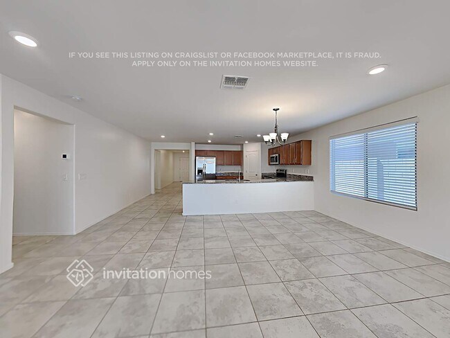 Photo - 17144 W Pinnacle Vista Dr