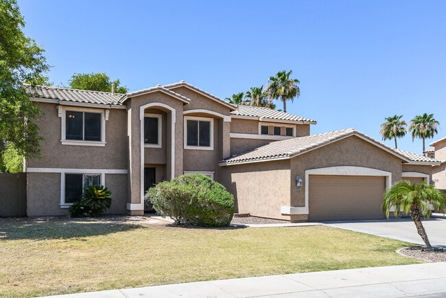 Photo - 1081 E Horseshoe Dr