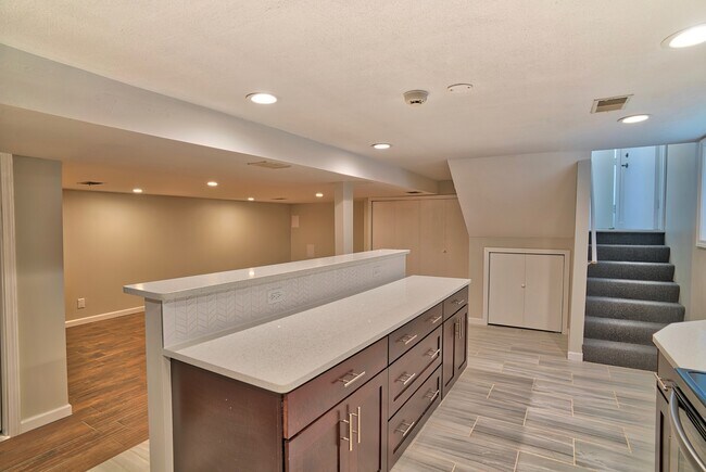 Photo - 4831 Kirk St Unidad G