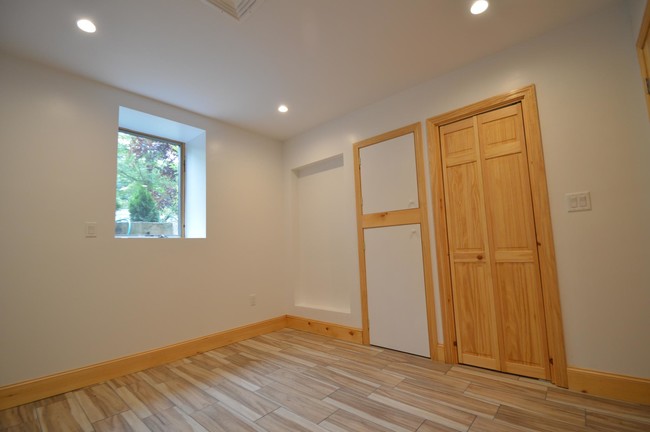 Photo - 182 Babcock St Condo Unit 1