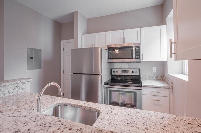 Photo - 1931 Delaware Ave Unit 2