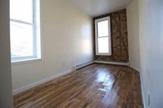 29 Buffalo Ave