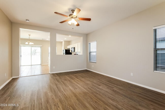 Photo - 17159 N 184th Dr