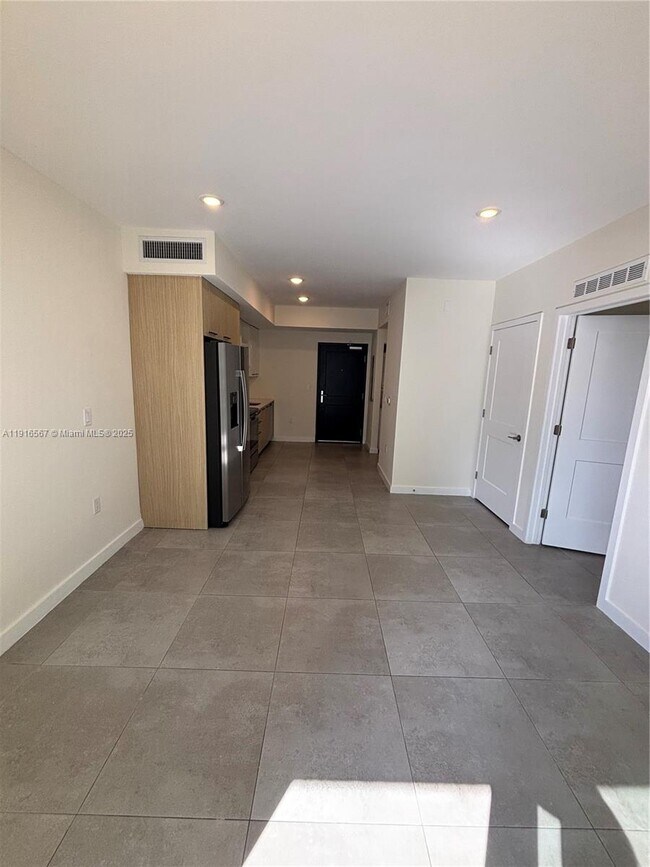 Photo - 16395 Biscayne Blvd Apartamento Unidad 711