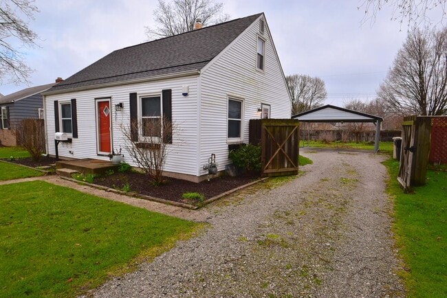 Photo - Close to Notre Dame!  3 bedroom 1.5 bath home