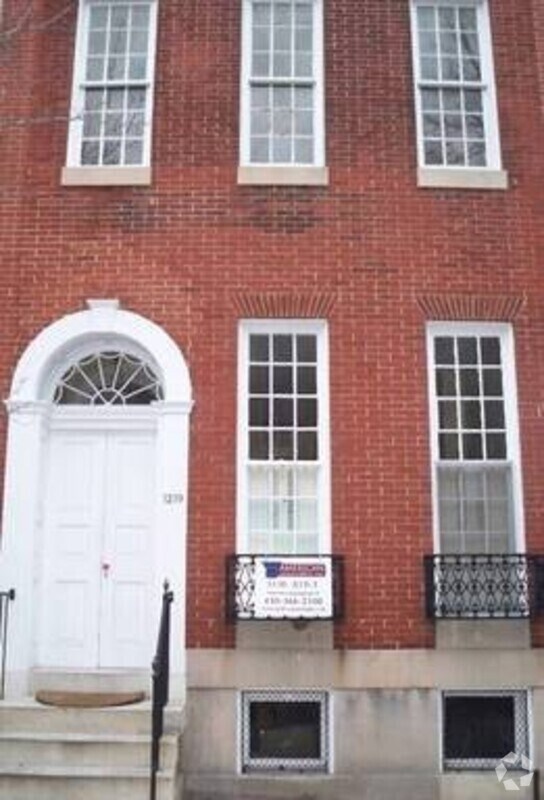 Building Photo - 1219 Bolton St Unit #3 Rental