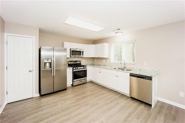 Photo - 3530 Sable Glen Ln