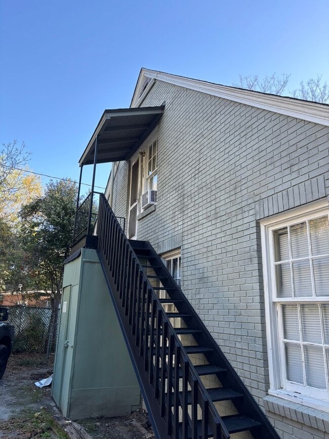 Photo - Eighteenth Ave 3011 Unidad D