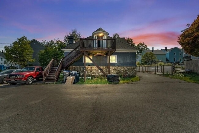 Building Photo - 2 Brookline St Unit 1