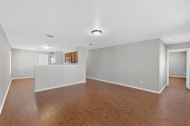 Photo - 407 Eisenhower Ln