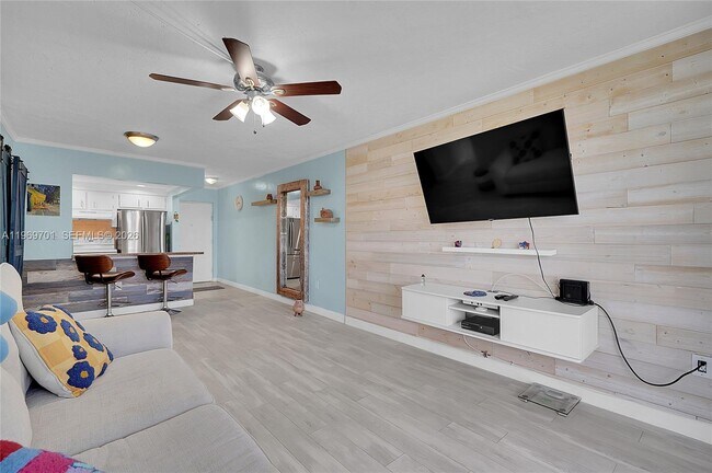 Photo - 1681 NW 70th Ave Unidad 418