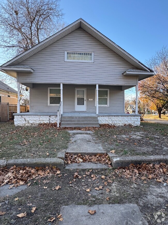 Building Photo - "Charming 3-Bedroom Home in Wichita - Perf...