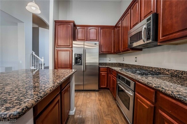 Building Photo - 2802 Auchmull St Rental