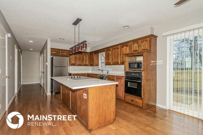 Photo - 112 Bluebonnet Dr