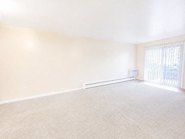 Photo - 1375 Everett Ct Unit 205