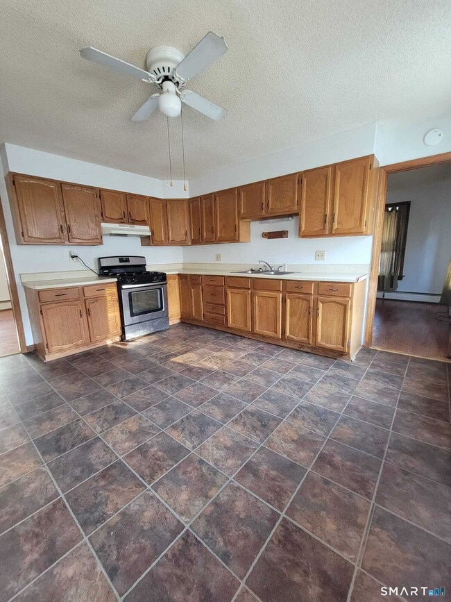 3 Pearl St Unit 2
