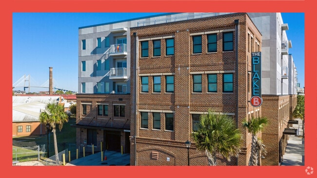 Building Photo - The Blake (Per Bed Lease) Rental
