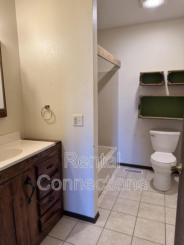 Photo - 712 N Madison St Casa