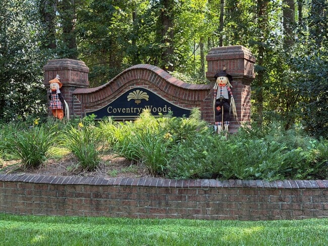 10 Dunnwoody Ct