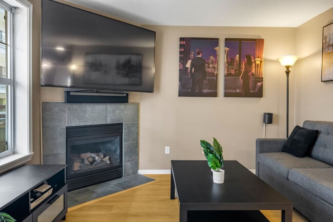 Photo - 931 N 35th St Unit SI ID1520573P