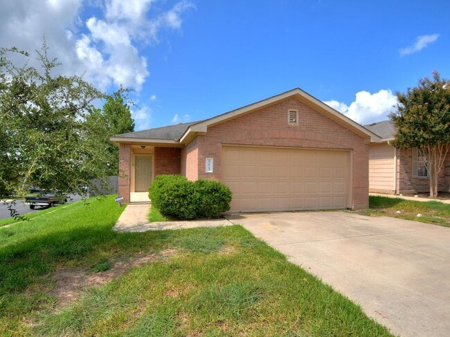 Building Photo - 9025 China Rose Dr Rental