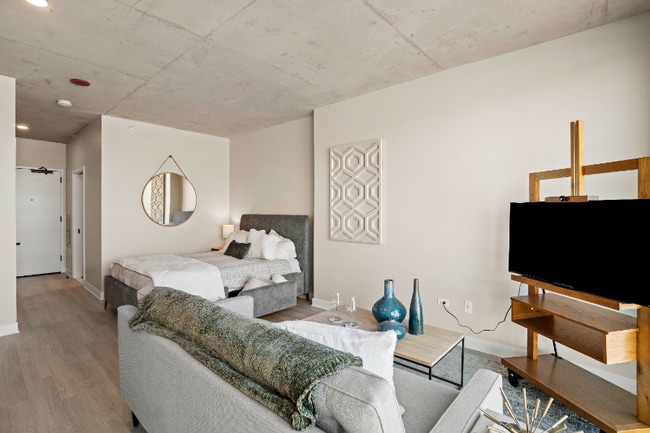 Photo - 4693 N Broadway