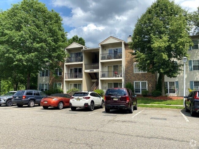 Building Photo - 259 Robertson Way Unit 259 Rental