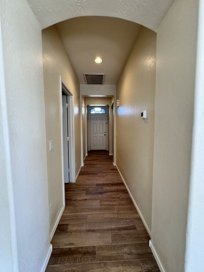 Photo - CHARMING 3 BEDROOM IN SPECTRUM COMMUNITY