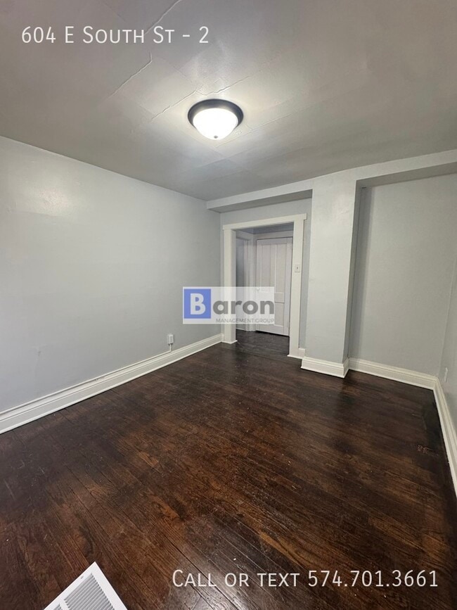 Photo - 604 E South St Unit 2