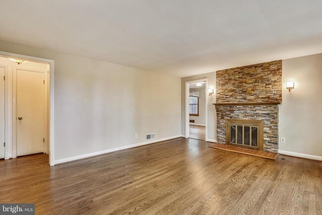 Photo - 2325 Highland Ave