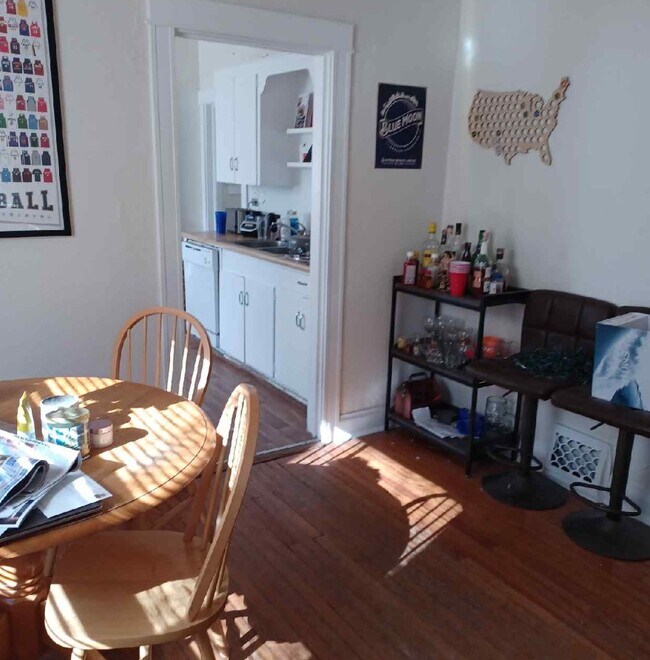 Photo - 233 S Franklin St