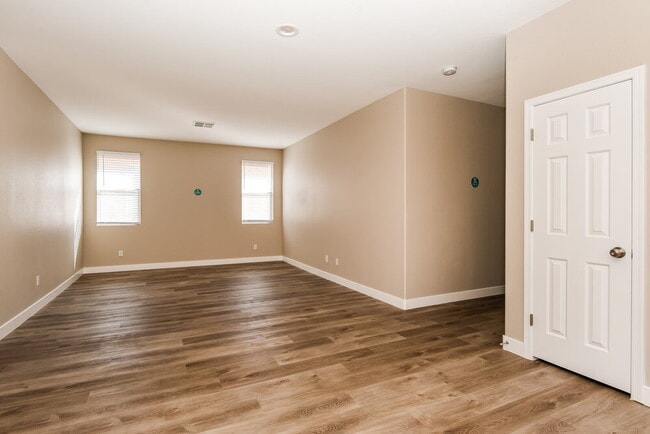 Photo - 9156 Briarthorne St