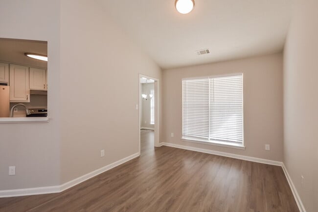 Photo - 4886 Buchli Ln