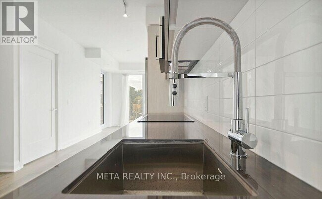 Photo - 293 The Kingsway Unit 505