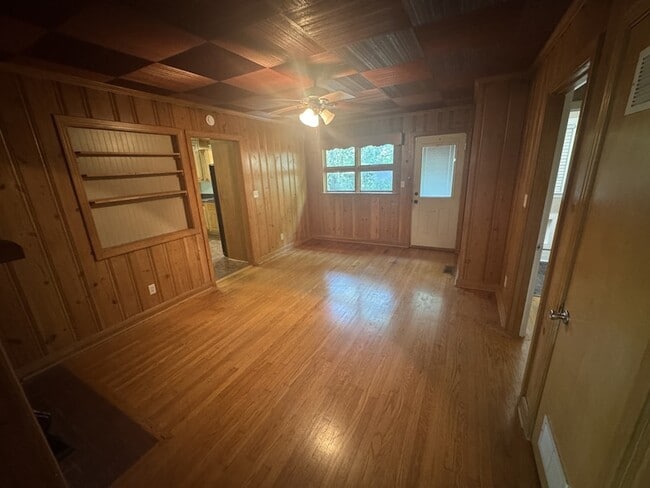 Photo - 1415 N Tennessee Blvd