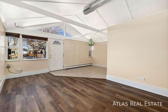 Photo - 1408 Julian St