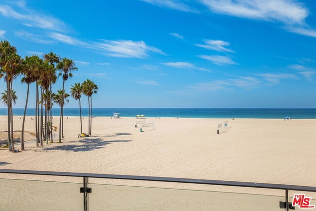 115 Ocean Front Walk