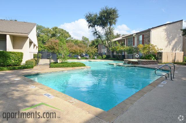 Pool - Wildflower Apartments