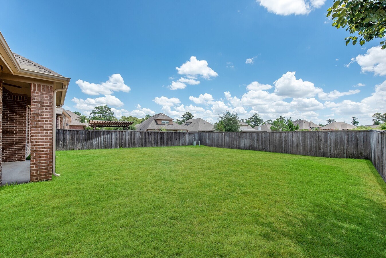 Photo - 31 Hearthshire Cir
