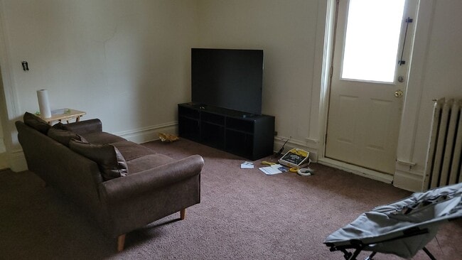 Photo - 2 bedroom 1 bath - available for June 1st ...