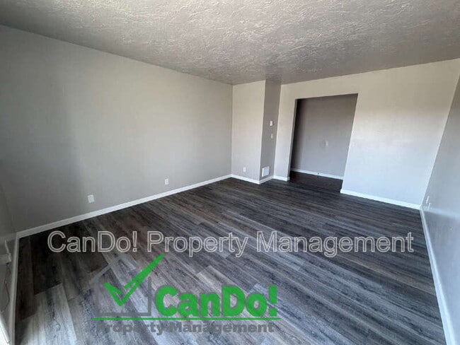Photo - 240 Carol Dr Unidad #3