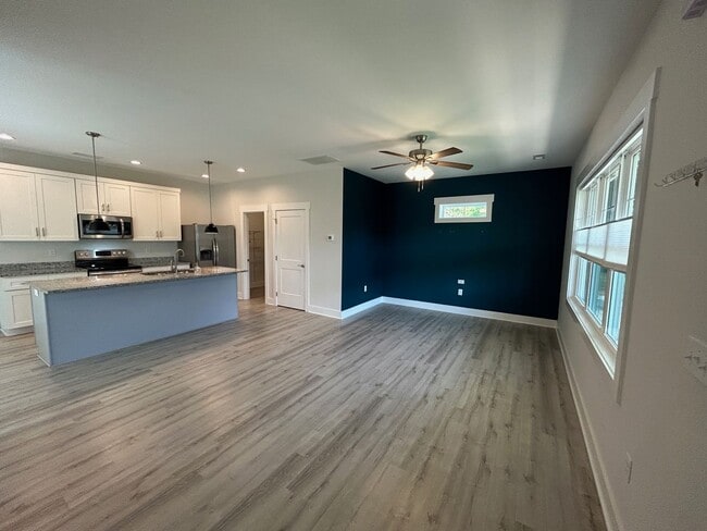 Photo - West AVL - 3/2 Contemporary Build Ready Now!