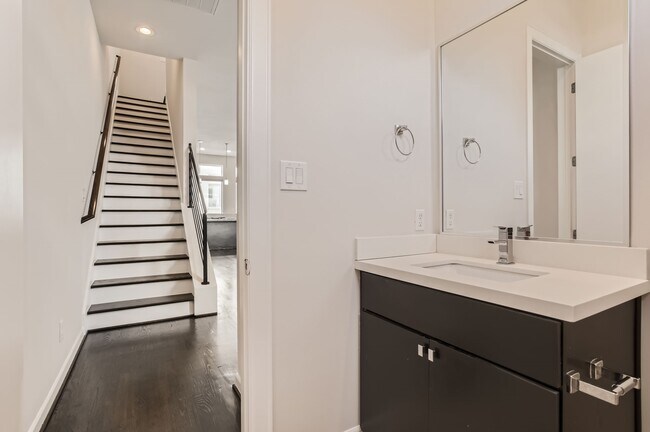 Photo - 126 Pierce St
