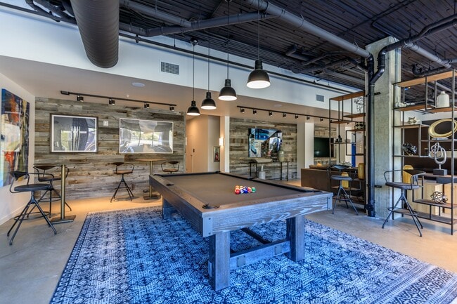 Photo - Napoleon Apartment Homes