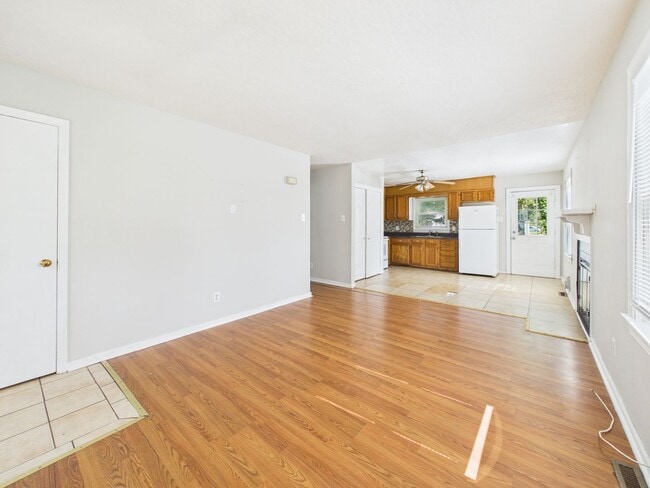 Photo - 835 Winnetka Ave