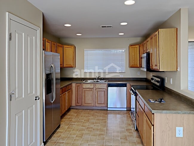 Photo - 5163 Pelican St